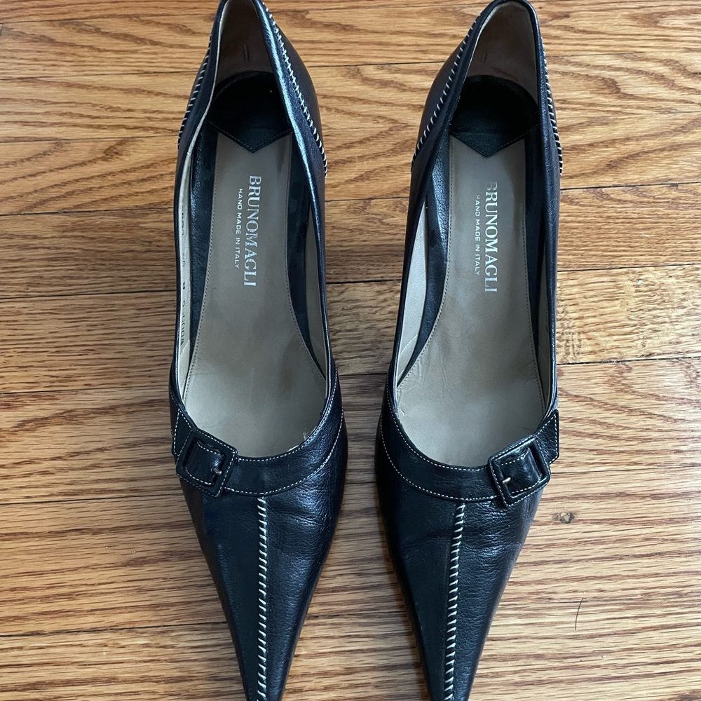Bruno Magli Black Sophisticated Kitten Heels